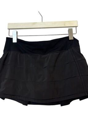 Lululemon Black Pace Rival Skirt 13" women’s size 6.